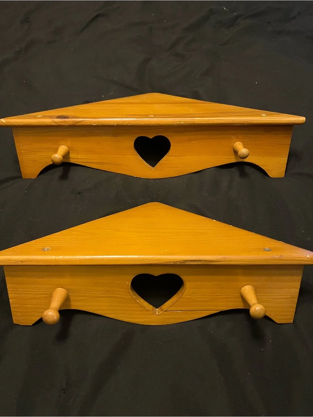 Vintage Heart Corner Shelf Set